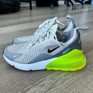 Nike Airmax 270 (grey/yellow) - size 5 youth or 6.5 - 7 womens